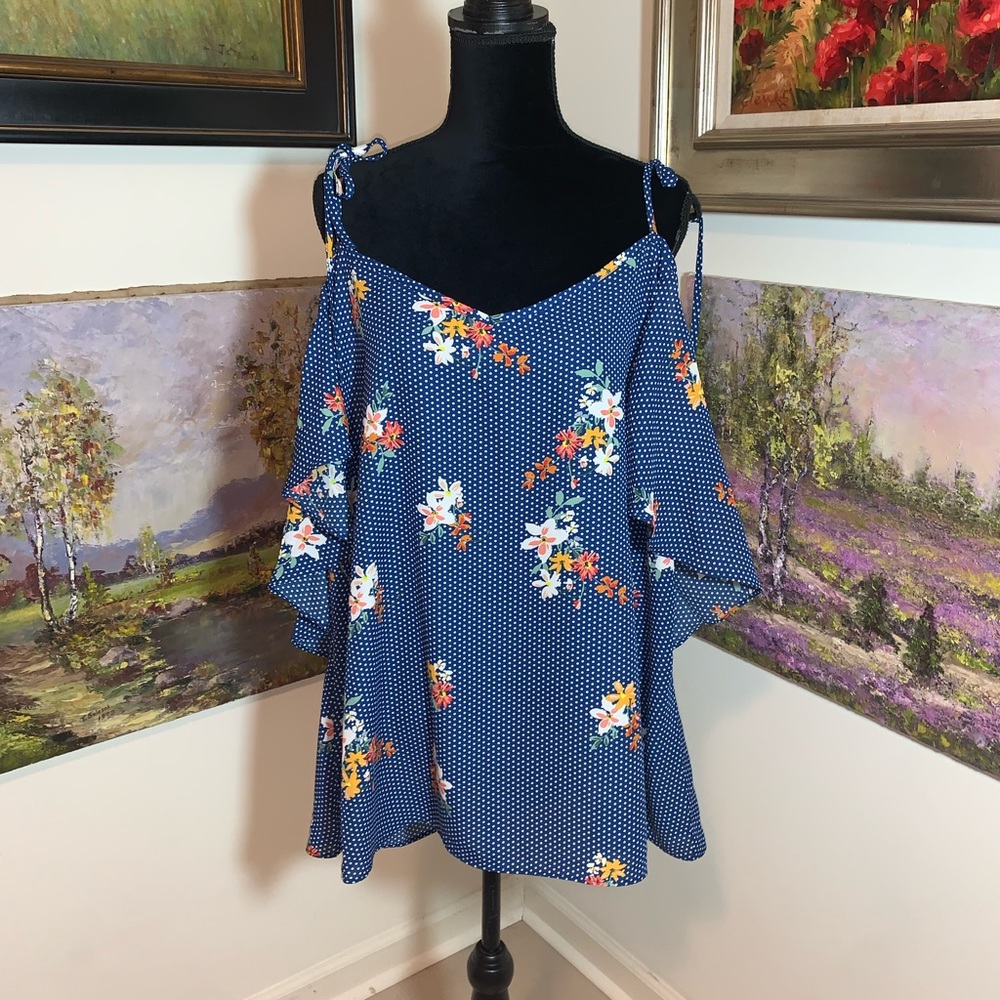 🐠 NWT CITY CHIC blouse size XL/22